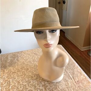 Mens Elysiumland Outdoor Gear Hat Mesh Detail Size S/M quality clean like new